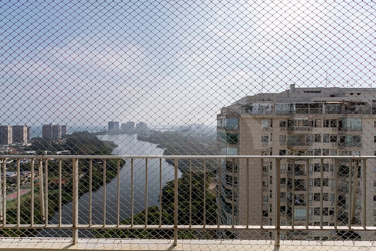Linda Vista c/ Varanda e Banheira a 8 min da praia