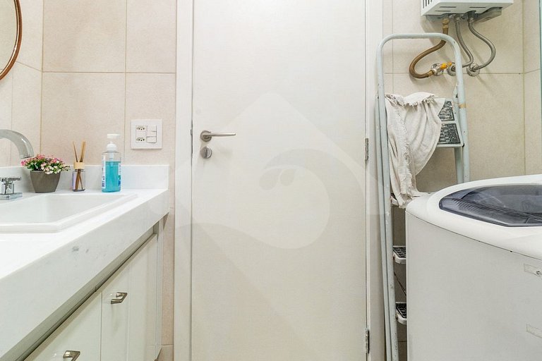 2 min de Copacabana | Moderno y confortable