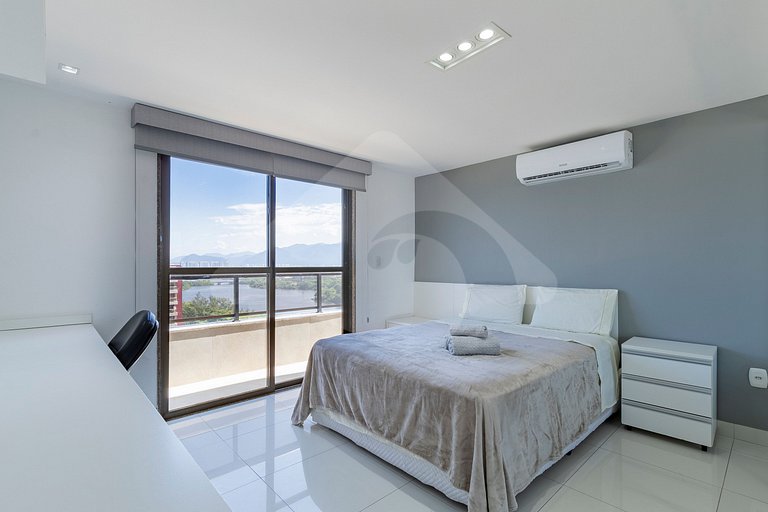 Penthouse Frente al Mar con Jacuzzi y Suites