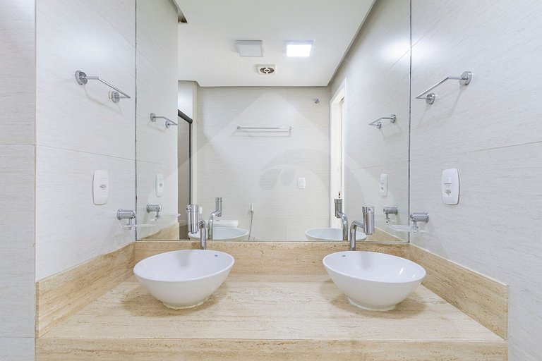 Penthouse Frente al Mar con Jacuzzi y Suites