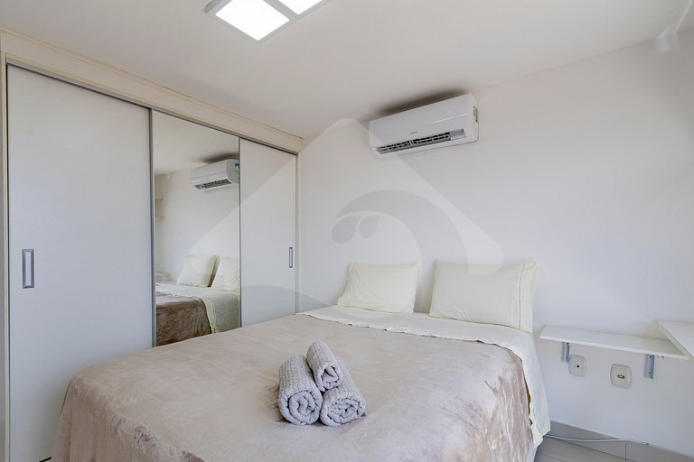 Cobertura na Frente da Praia com Jacuzzi e Suítes
