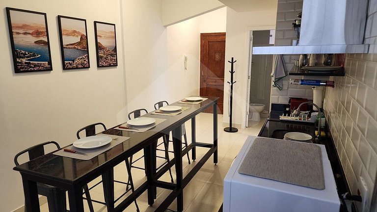 Steps from Ipanema & Arpoador Beach | Renovated
