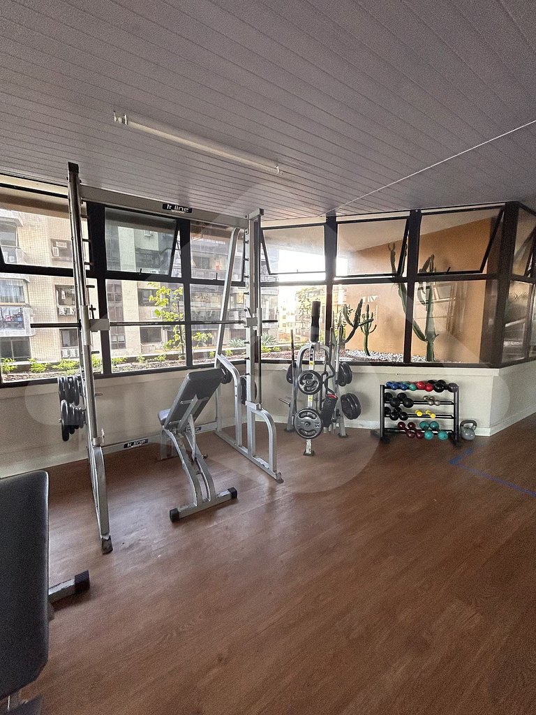 Primera Línea de Playa: Lujo Reformado en Barra da Tijuca