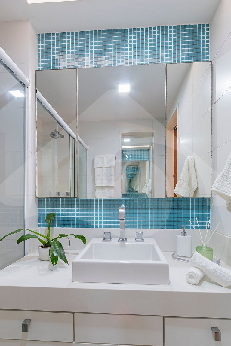 Beachfront: Renovated Luxury in Barra da Tijuca