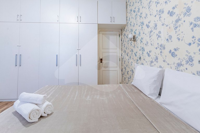 2 min de Playa Copacabana | Amplio y Remodelado