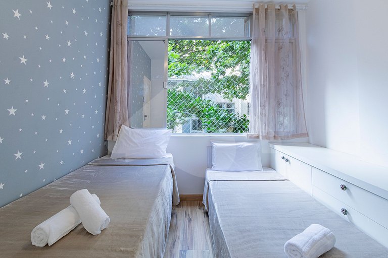 2 min de Playa Copacabana | Amplio y Remodelado