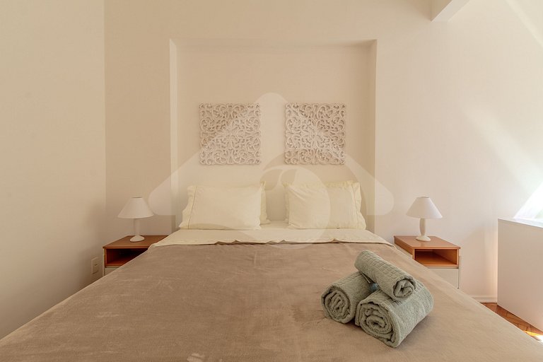 Steps from Ipanema & Arpoador Beach | Renovated
