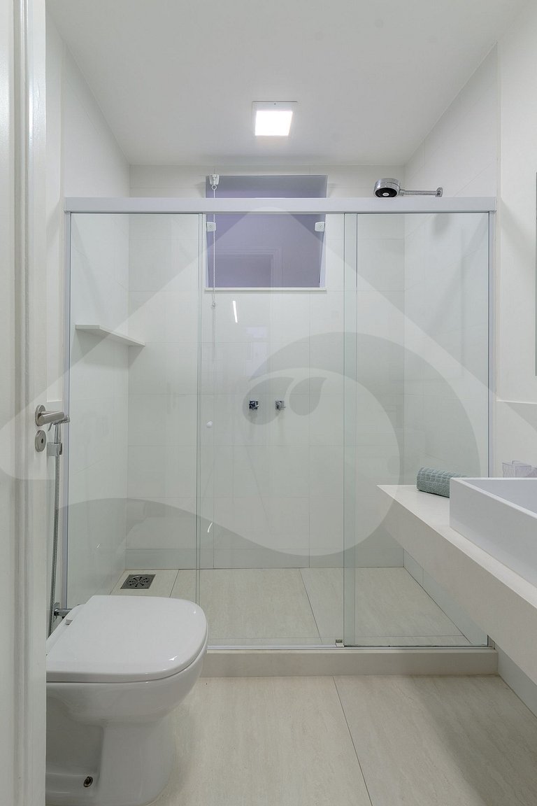 Steps from Ipanema & Arpoador Beach | Renovated