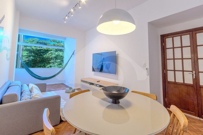 Steps from Ipanema & Arpoador Beach | Renovated