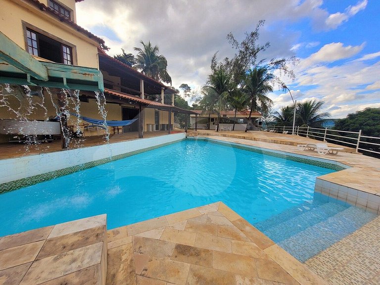 10 quartos | Piscina com cascata e incrível vista