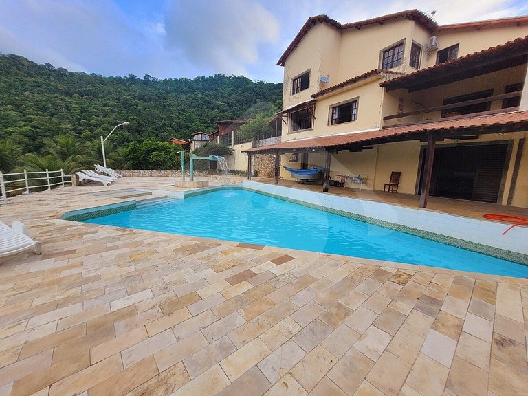 10 quartos | Piscina com cascata e incrível vista