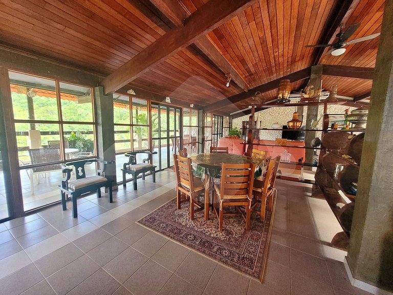 10 quartos | Piscina com cascata e incrível vista