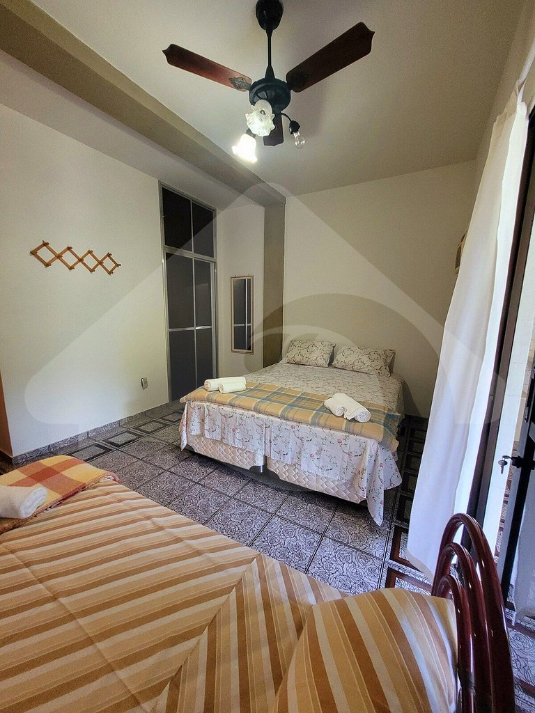 10 Hab. | Piscina con cascada y vista única