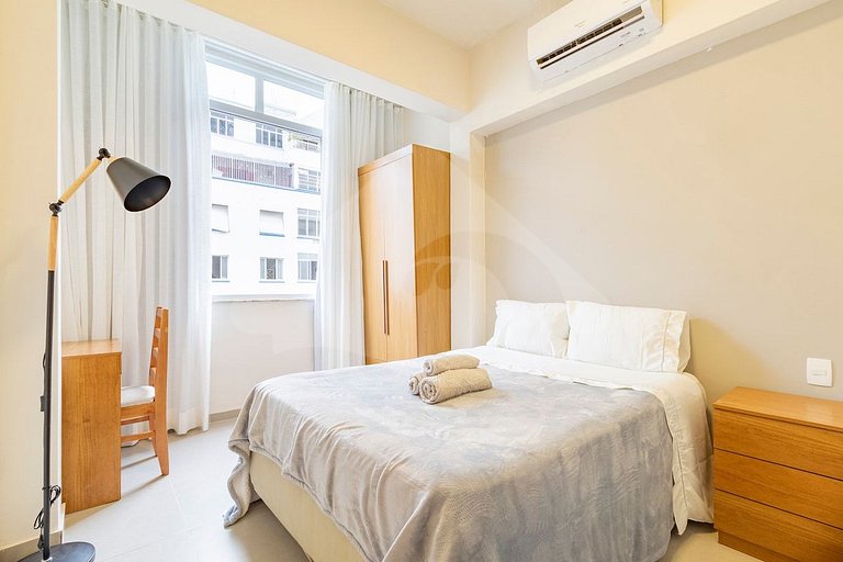 2 min walk to Copacabana beach | Excellent location