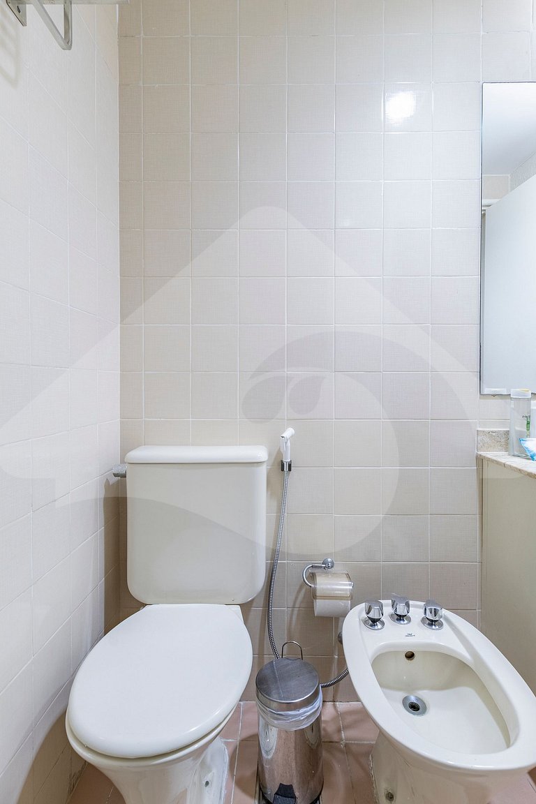 Copacabana Beach | Hotel Suite with Jacuzzi & Gym