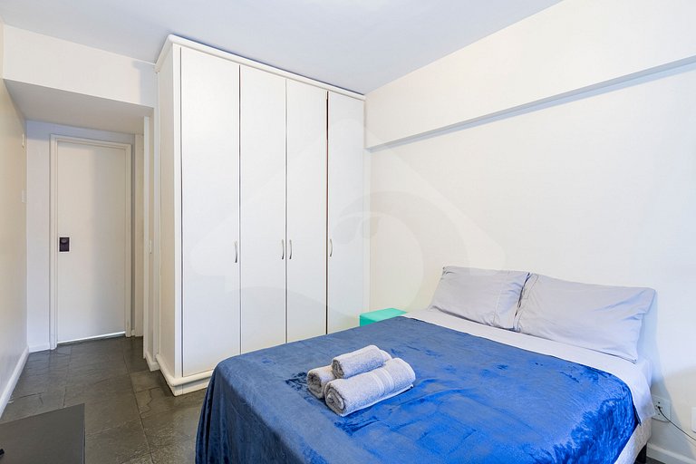 Copa Posto 4 | Suíte em Hotel c/ Hidro e Academia