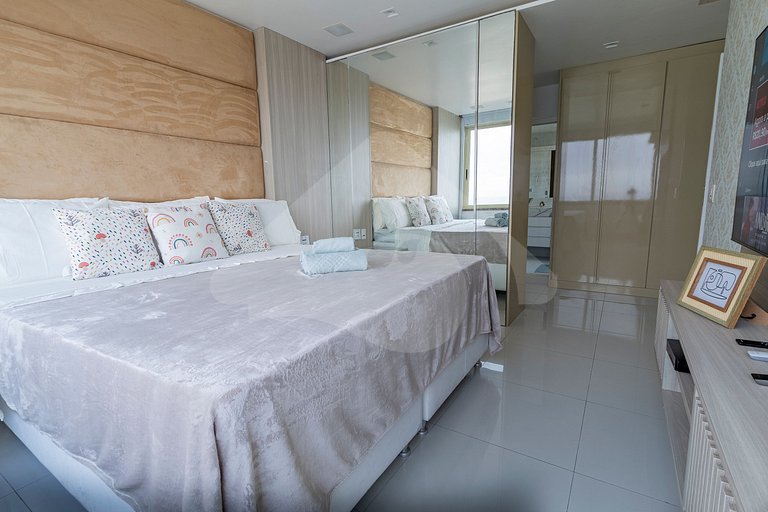 Em frente a Praia: Cobertura Duplex de Luxo com Espaço Gourm