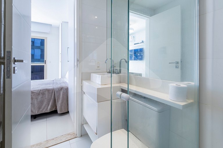 Vista da Praia: Duplex de Luxo com Espaço Gourmet