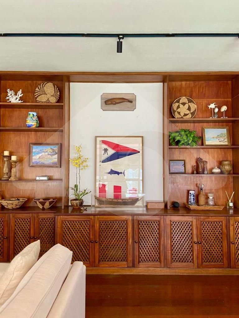 3 min from Ipanema Beach | Spacious and Airy