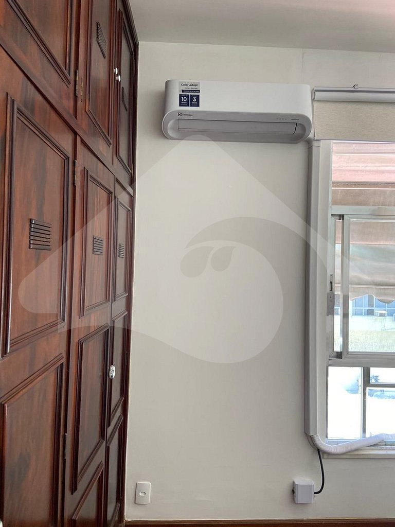 3 min from Ipanema Beach | Spacious and Airy