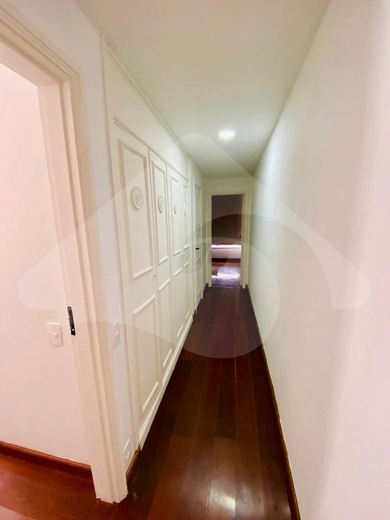 3 min from Ipanema Beach | Spacious and Airy