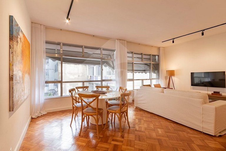 3 min from Ipanema Beach | Spacious and Airy