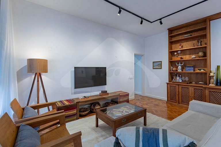 3 min from Ipanema Beach | Spacious and Airy