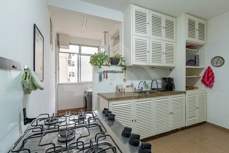 3 min from Ipanema Beach | Spacious and Airy
