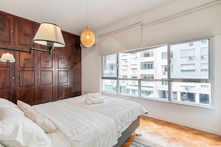 3 min from Ipanema Beach | Spacious and Airy