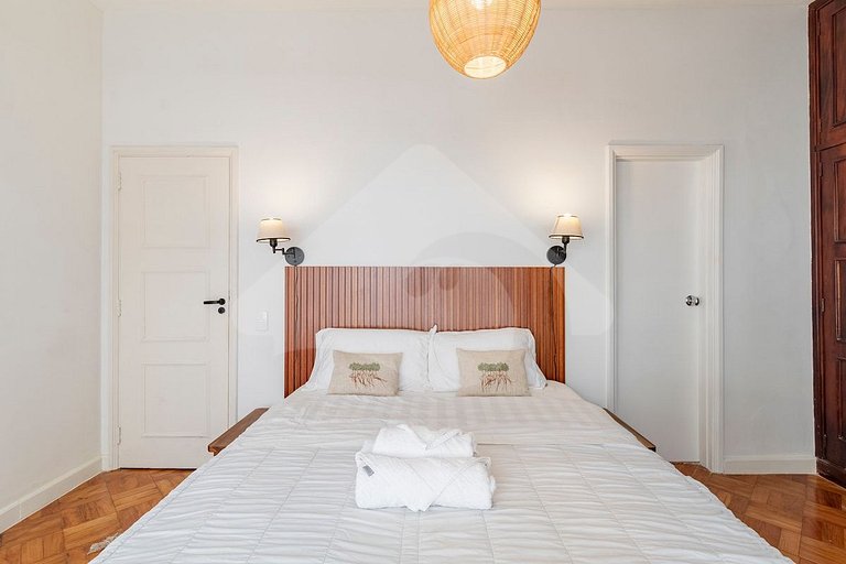 3 min from Ipanema Beach | Spacious and Airy