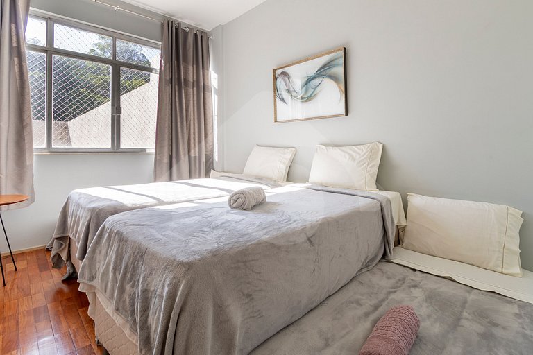 2 minutes from Leme Beach | Do everything on foot