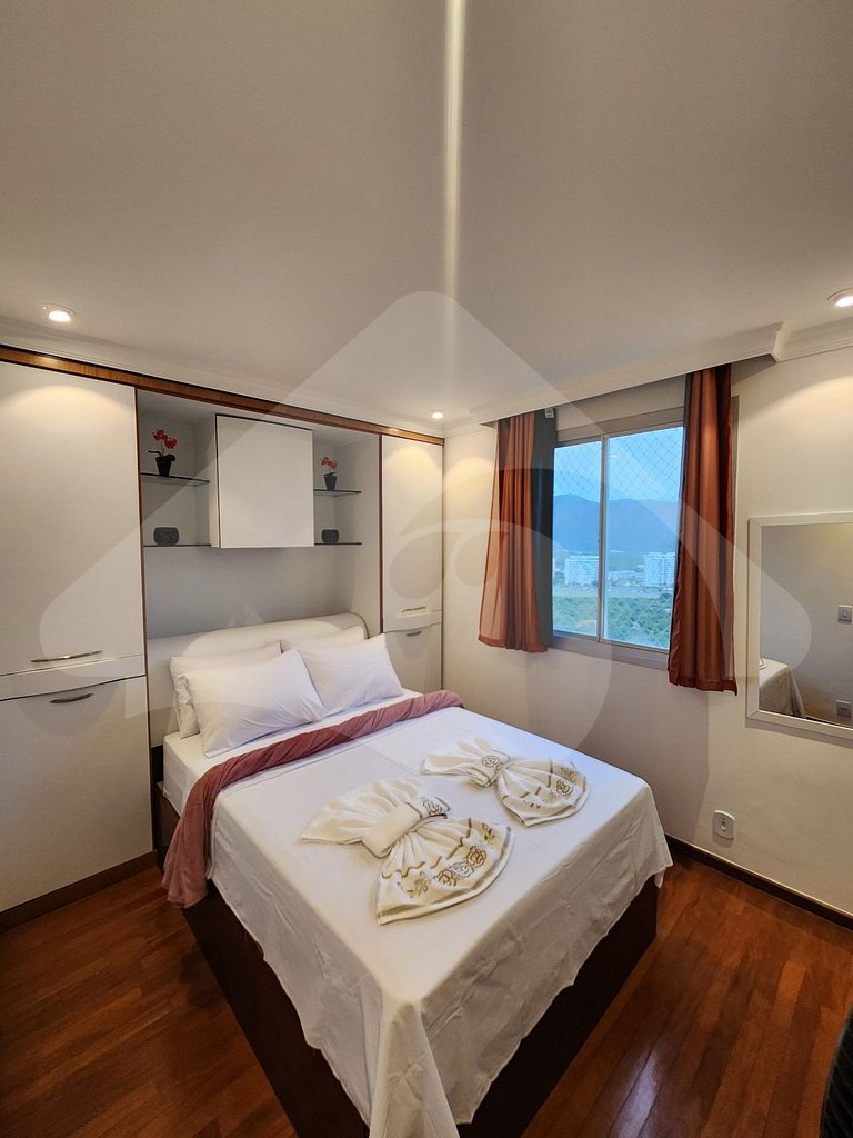 Cozy and renovated | Pool and sports court