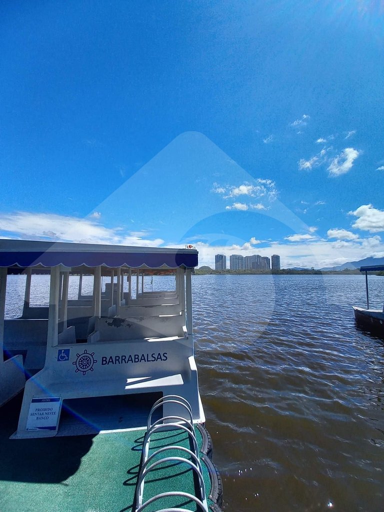Aconchegante e reformado | Piscina e Quadra