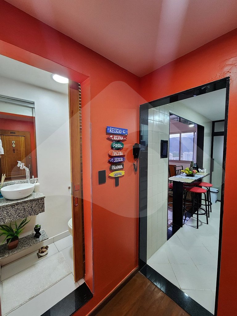 Aconchegante e reformado | Piscina e Quadra