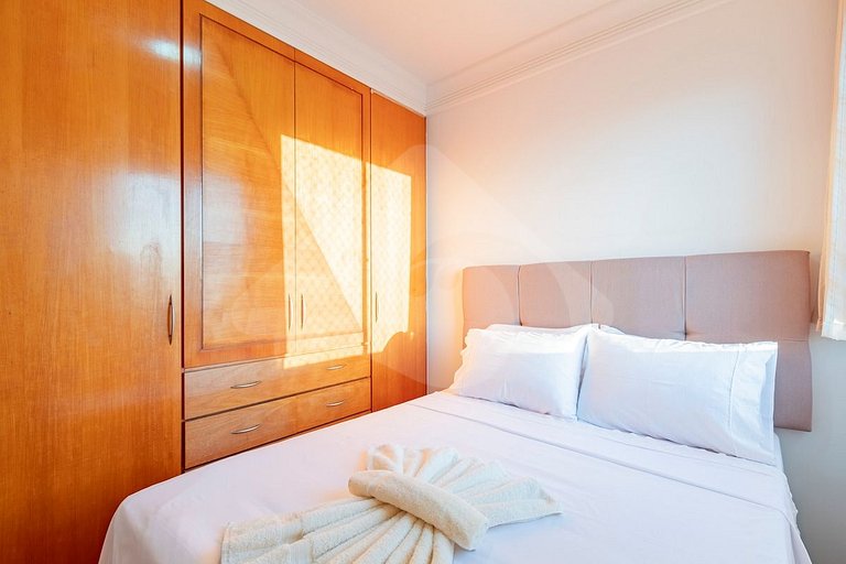 Cozy and renovated | Pool and sports court