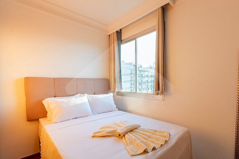 Cozy and renovated | Pool and sports court