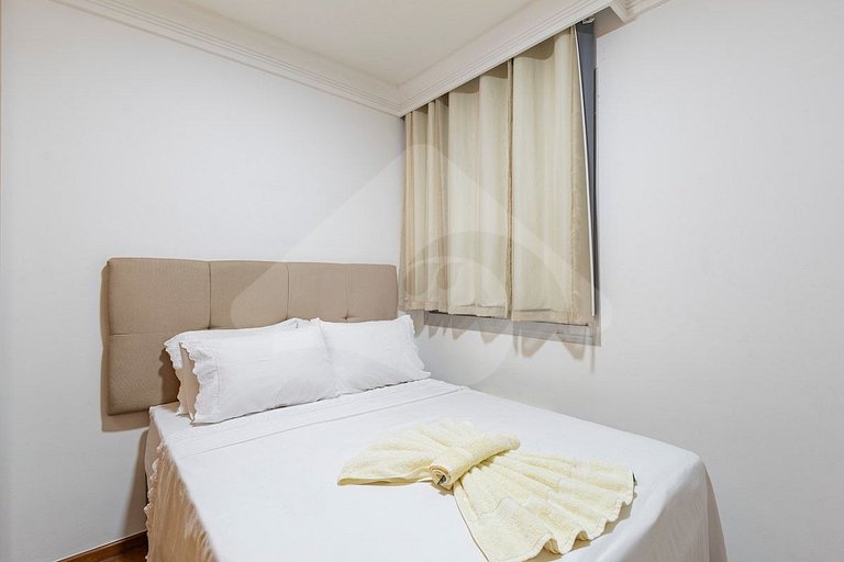 Cozy and renovated | Pool and sports court