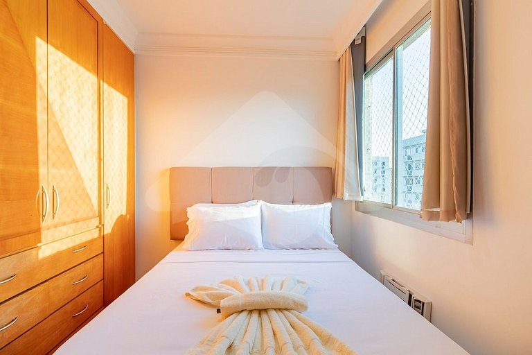 Cozy and renovated | Pool and sports court