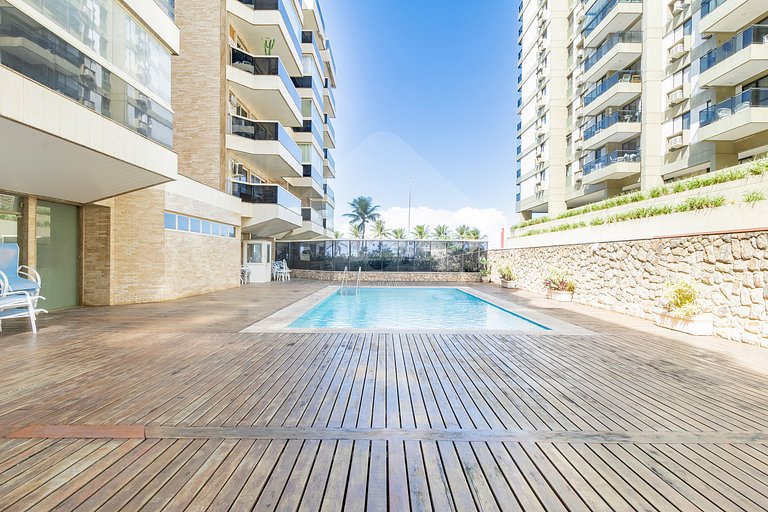 Em frente a Praia: Cobertura Duplex de Luxo com Espaço Gourm