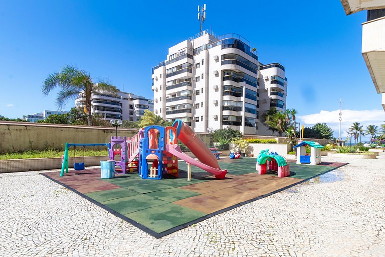 Em frente a Praia: Cobertura Duplex de Luxo com Espaço Gourm