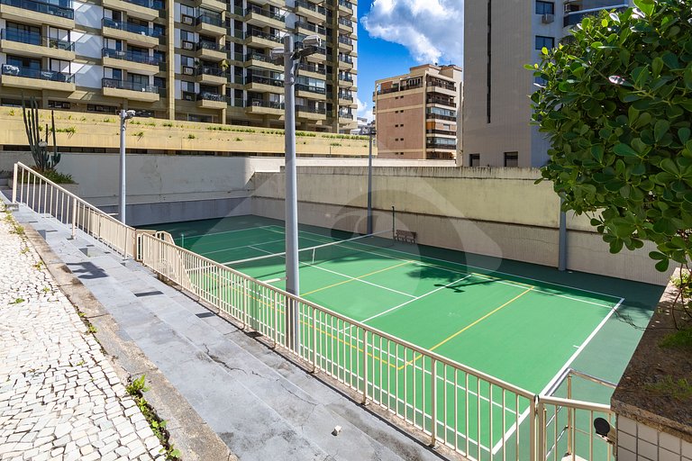 Vista da Praia: Cobertura com Espaço Gourmet