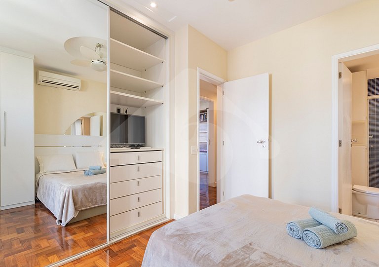 Fully equipped for your baby! Office and Garage