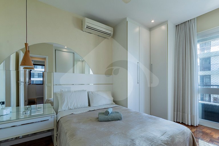 Fully equipped for your baby! Office and Garage