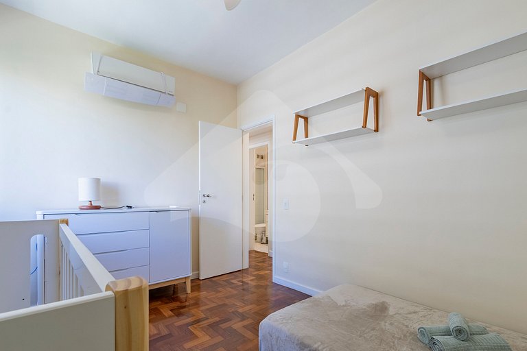 Todo equipado para seu bebê! Escritório e Garagem