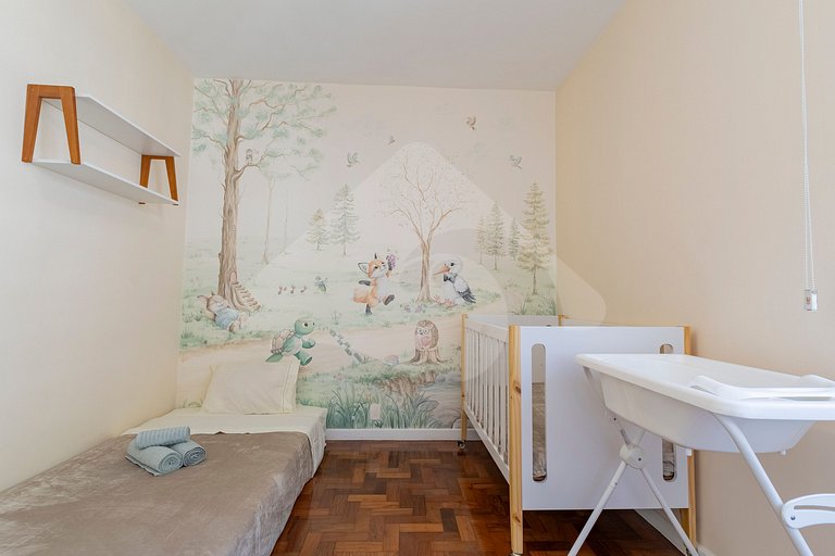 Todo equipado para seu bebê! Escritório e Garagem