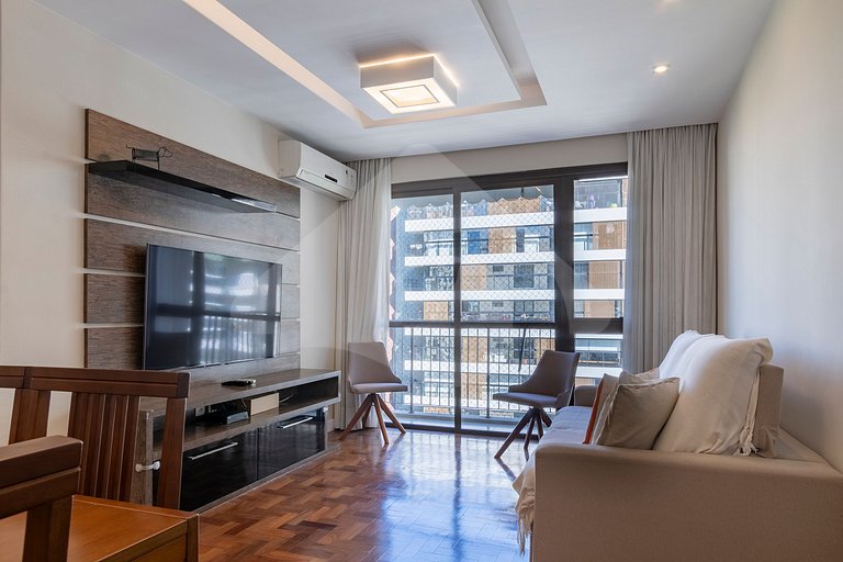 Todo equipado para seu bebê! Escritório e Garagem