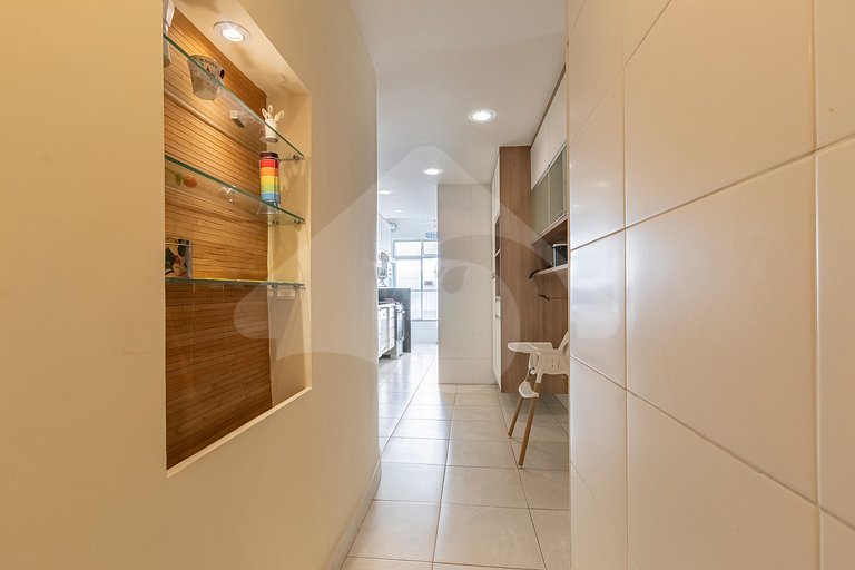 Fully equipped for your baby! Office and Garage