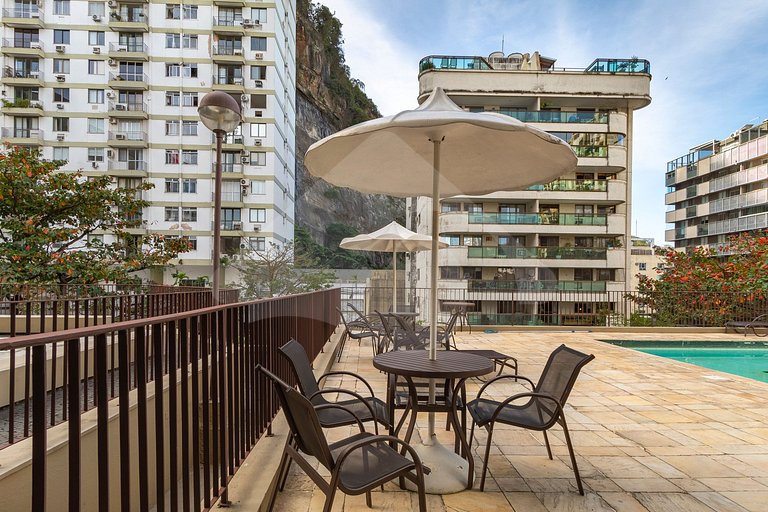 Todo equipado para seu bebê! Escritório e Garagem