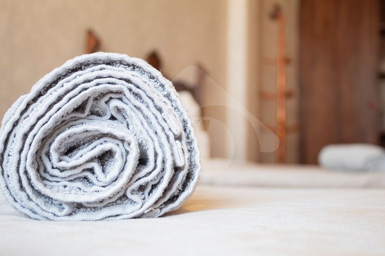 5 min do metro | Charme clássico a 100 m da praia