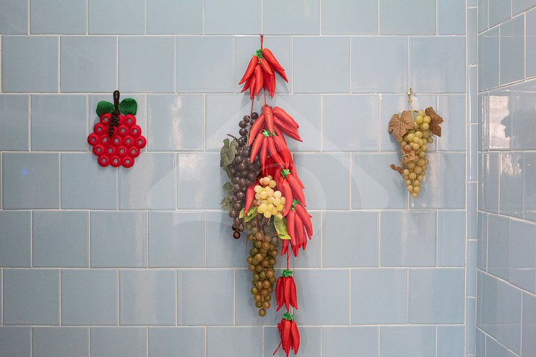 5 min do metro | Charme clássico a 100 m da praia